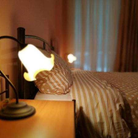 Platos Academy Apartment Atina Dış mekan fotoğraf