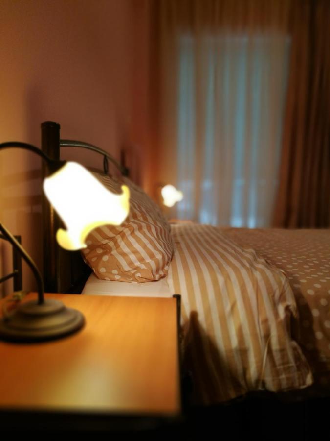 Platos Academy Apartment Atina Dış mekan fotoğraf