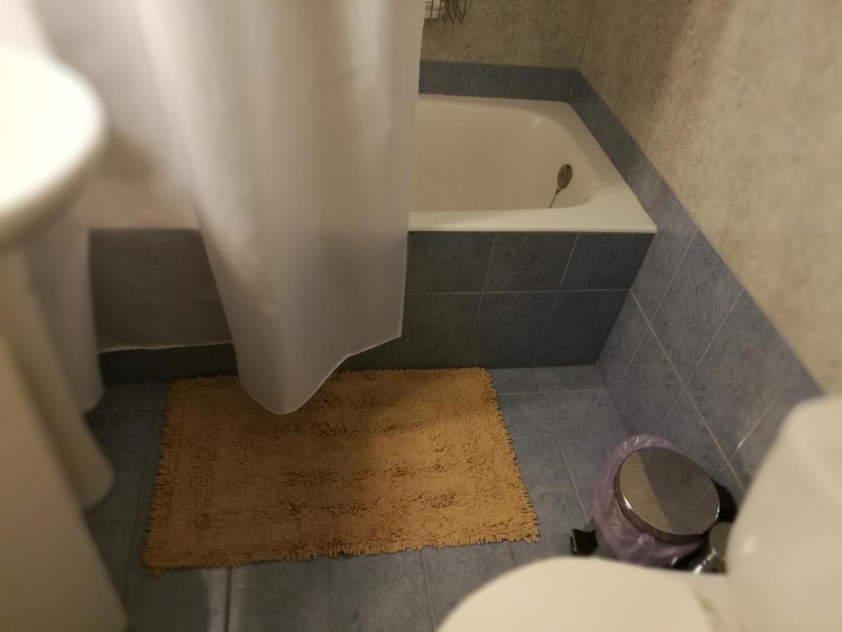 Platos Academy Apartment Atina Dış mekan fotoğraf